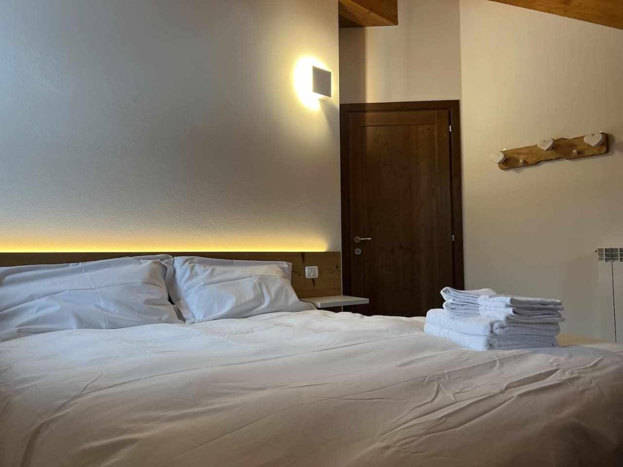 Casa Giuliana Con Skibus Gratis Appartement Aprica Buitenkant foto