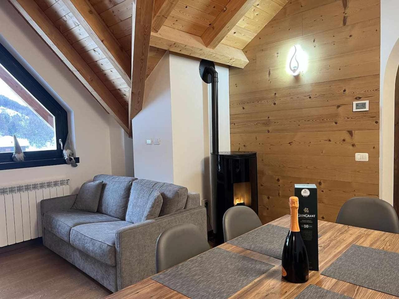 Casa Giuliana Con Skibus Gratis Appartement Aprica Buitenkant foto